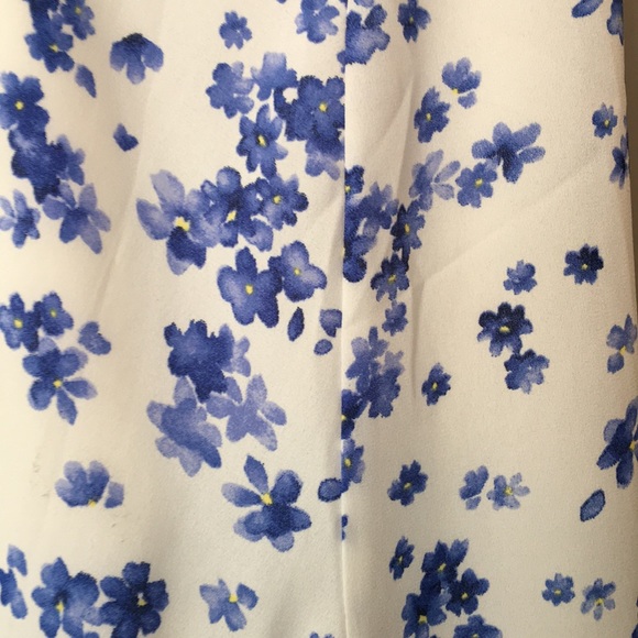 Floral dress - Picture 3 of 3